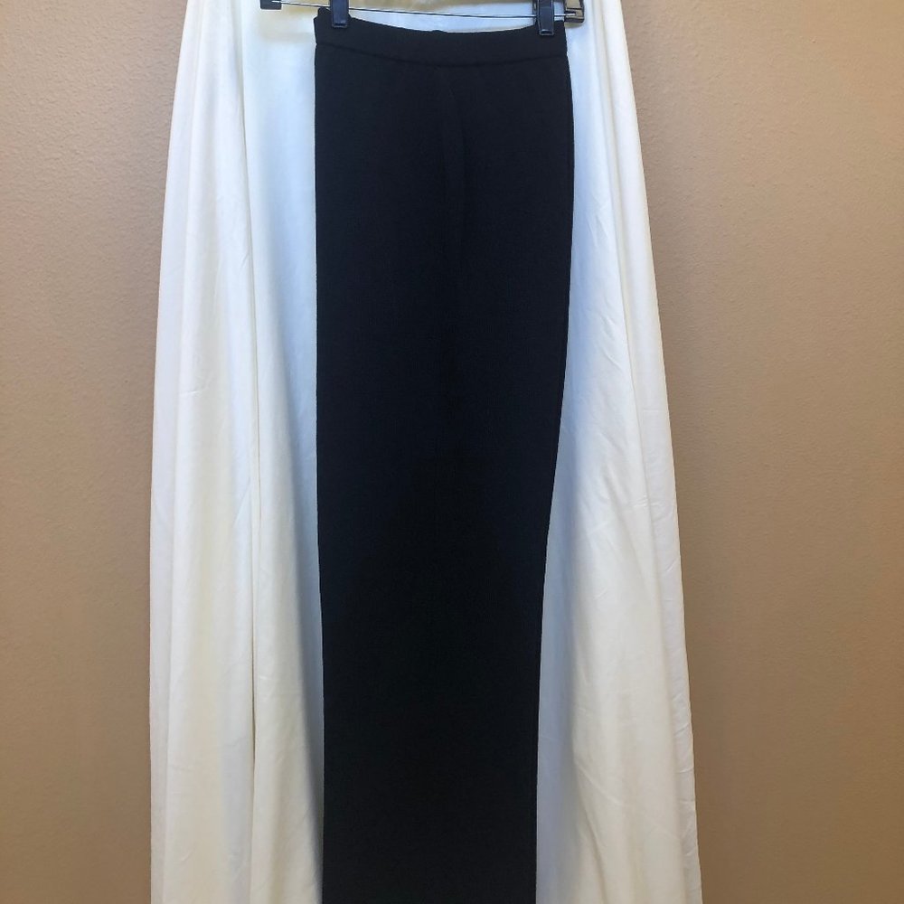St John Knit Black pants